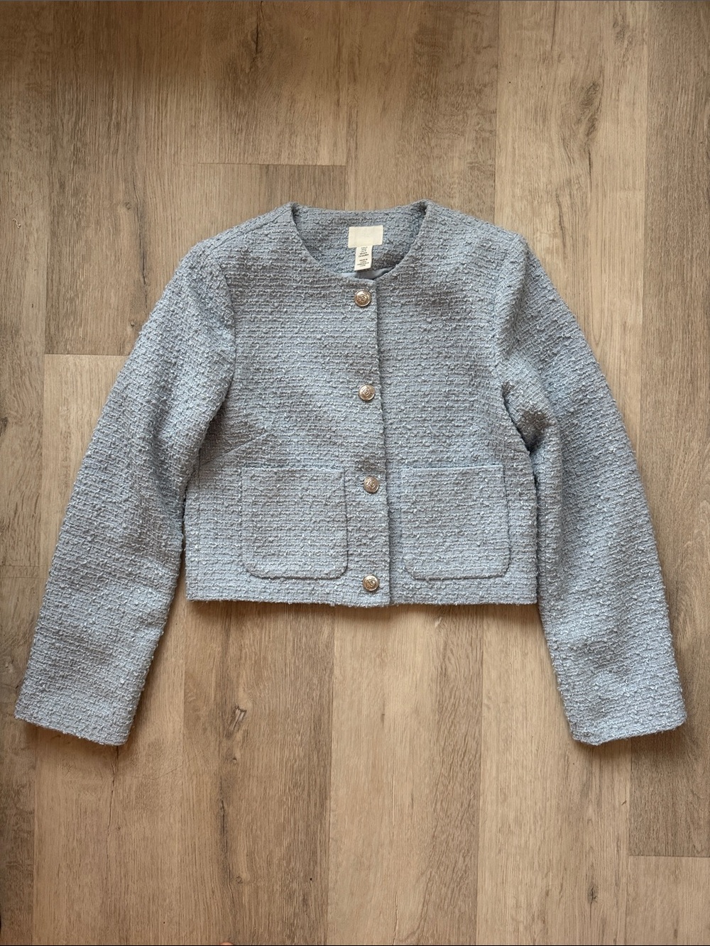 H&M Light Blue cropped womenโs Tweed Button-Front Shirt Jacket blazer